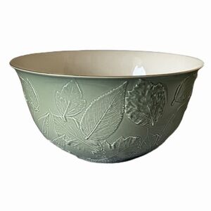 Lenox Nature’s Impressions 10” Bowl | Leaf Embossed | Sage & Ivory Porcelain